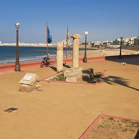 Apartment Charming In Near The 63 M² + Terrace Cadiz