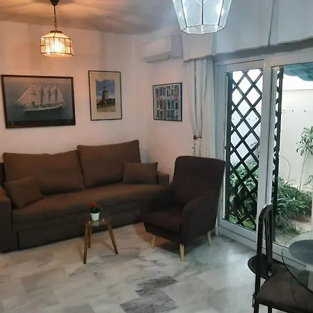 Charming In Near The 63 M² + Terrace Cadiz