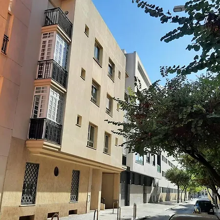 Charming In Near The 63 M² + Terrace * Cadiz